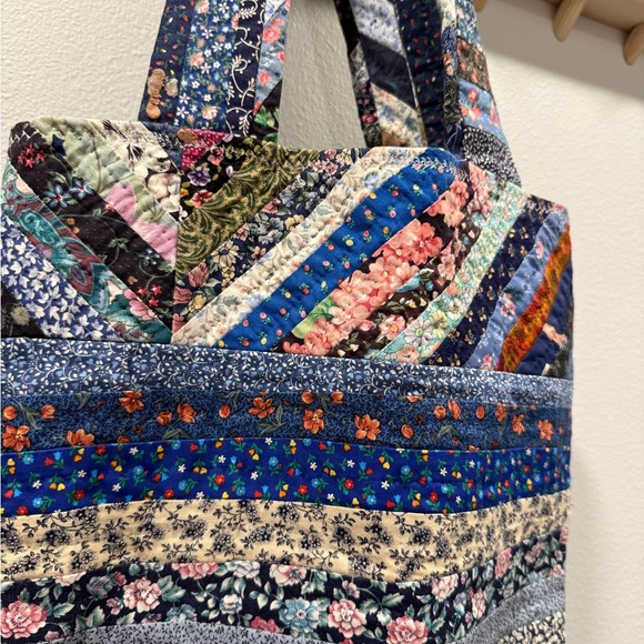 Vintage Handmade Quilted Patchwork Floral Tote Bag - Blue Multi - Picture 3 of 3